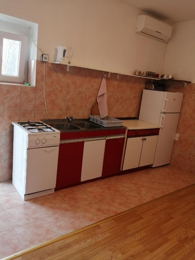 Apartments Mirana Ljubač Eksteriør bilde