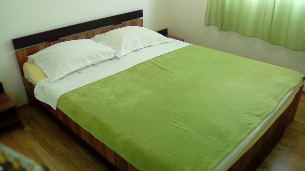 Apartments Mirana Ljubač Eksteriør bilde