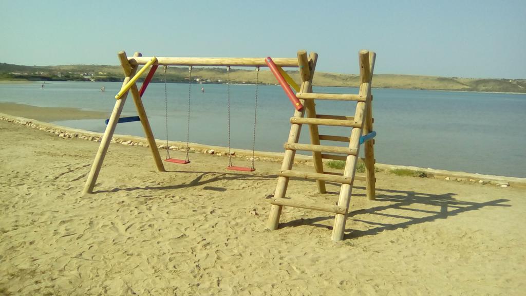 Apartments Mirana Ljubač Eksteriør bilde